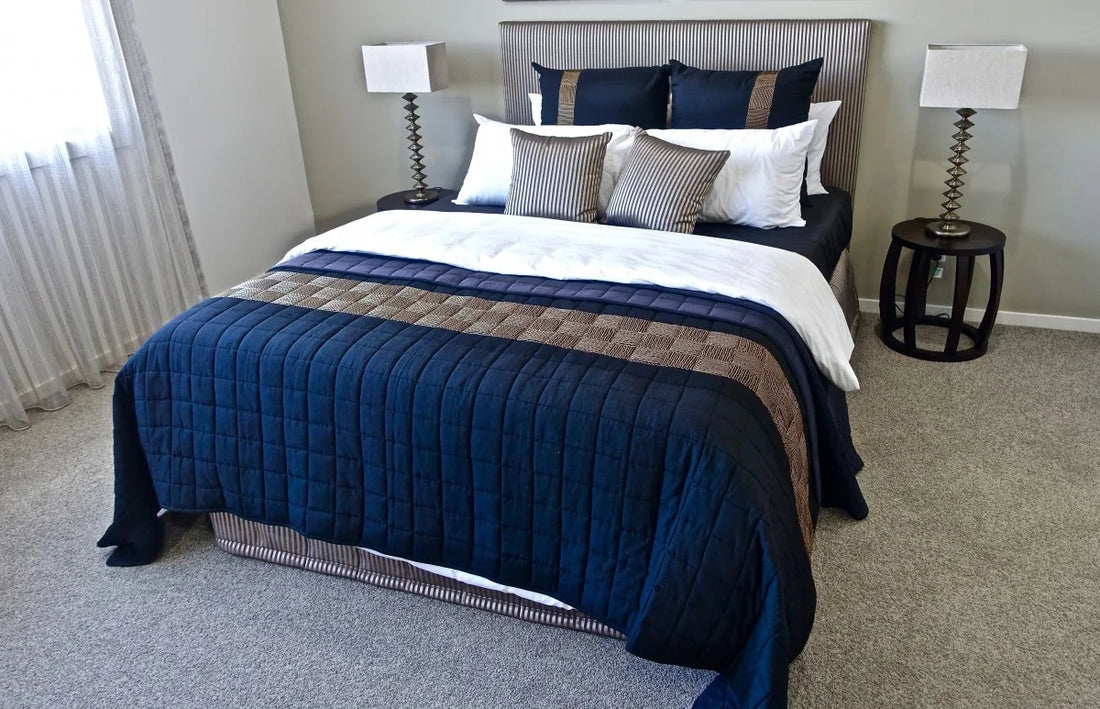 Comforter Vs Blanket - Which One To Choose?