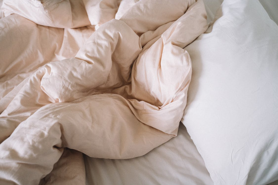 How To Whiten A Yellowed Down Comforter 7 Easy Steps Organic Textiles