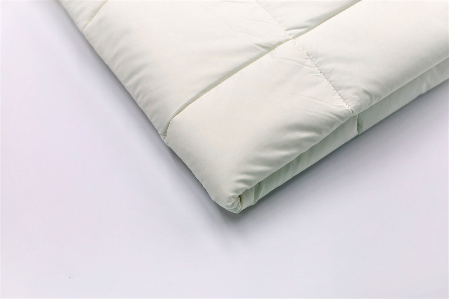 Standard Crib Organic Alternative Down Comforter - Organic Textiles